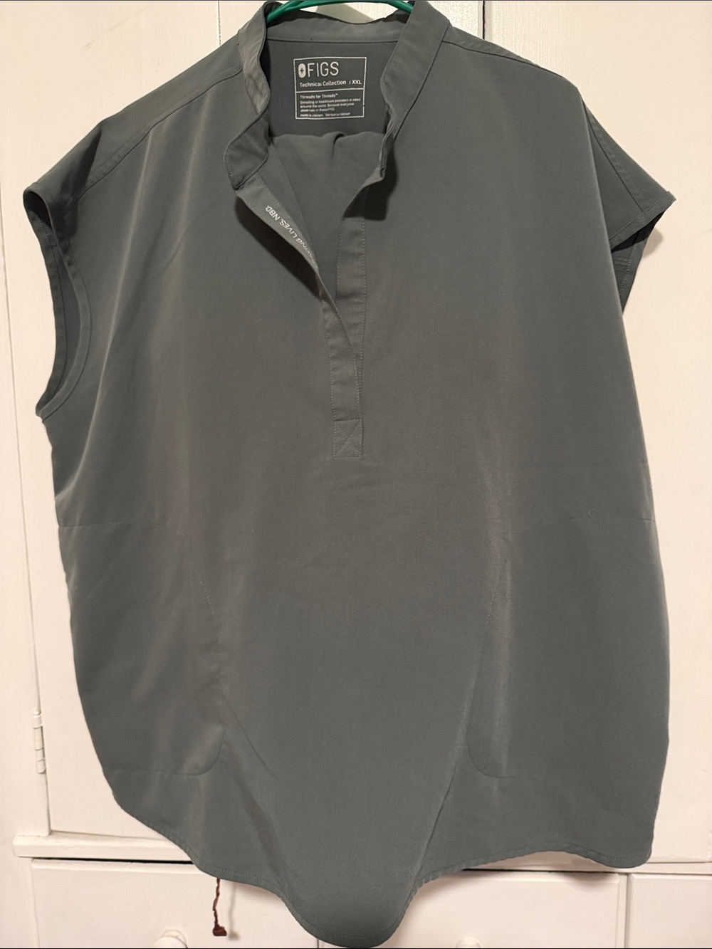 FIGS Rafaela top 2xl and joggers pants 2xl